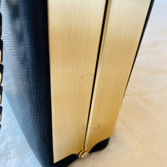 Black & Gold Clutch - Picture 4 of 8